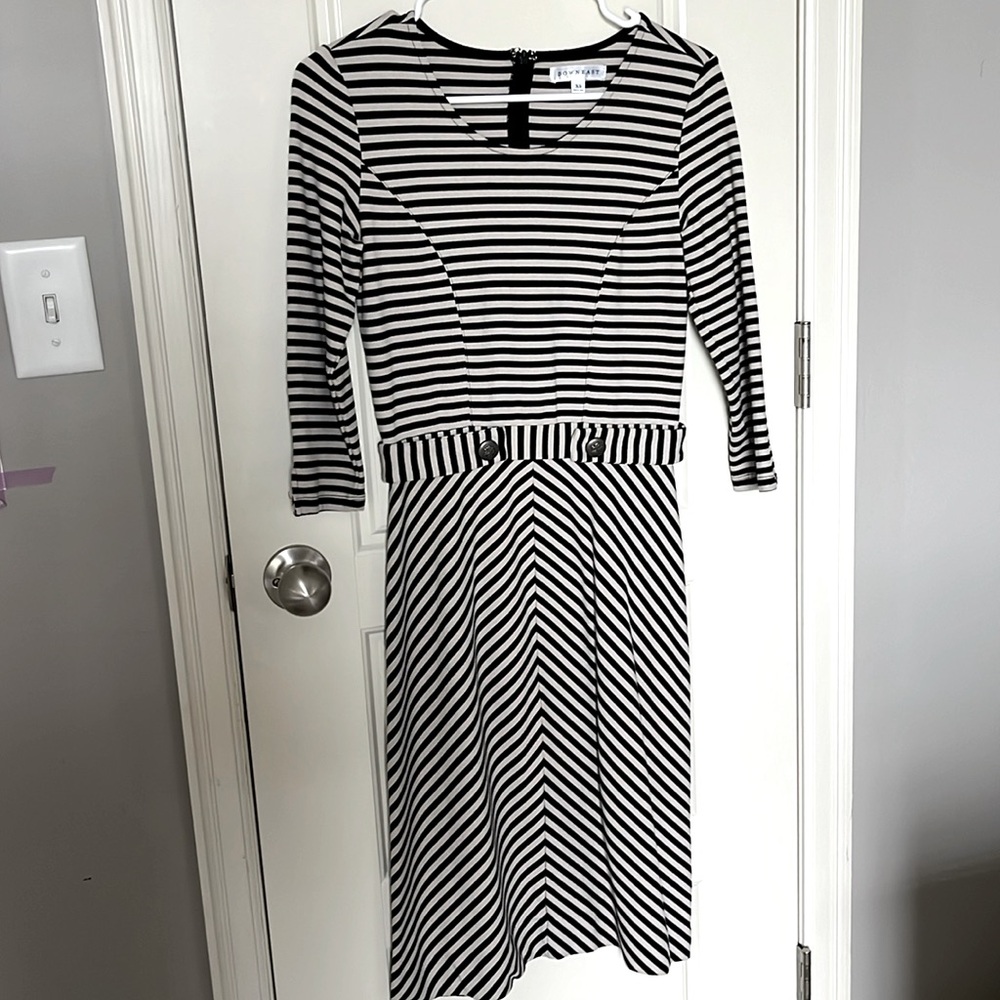Downeast black and white striped dress, size xs